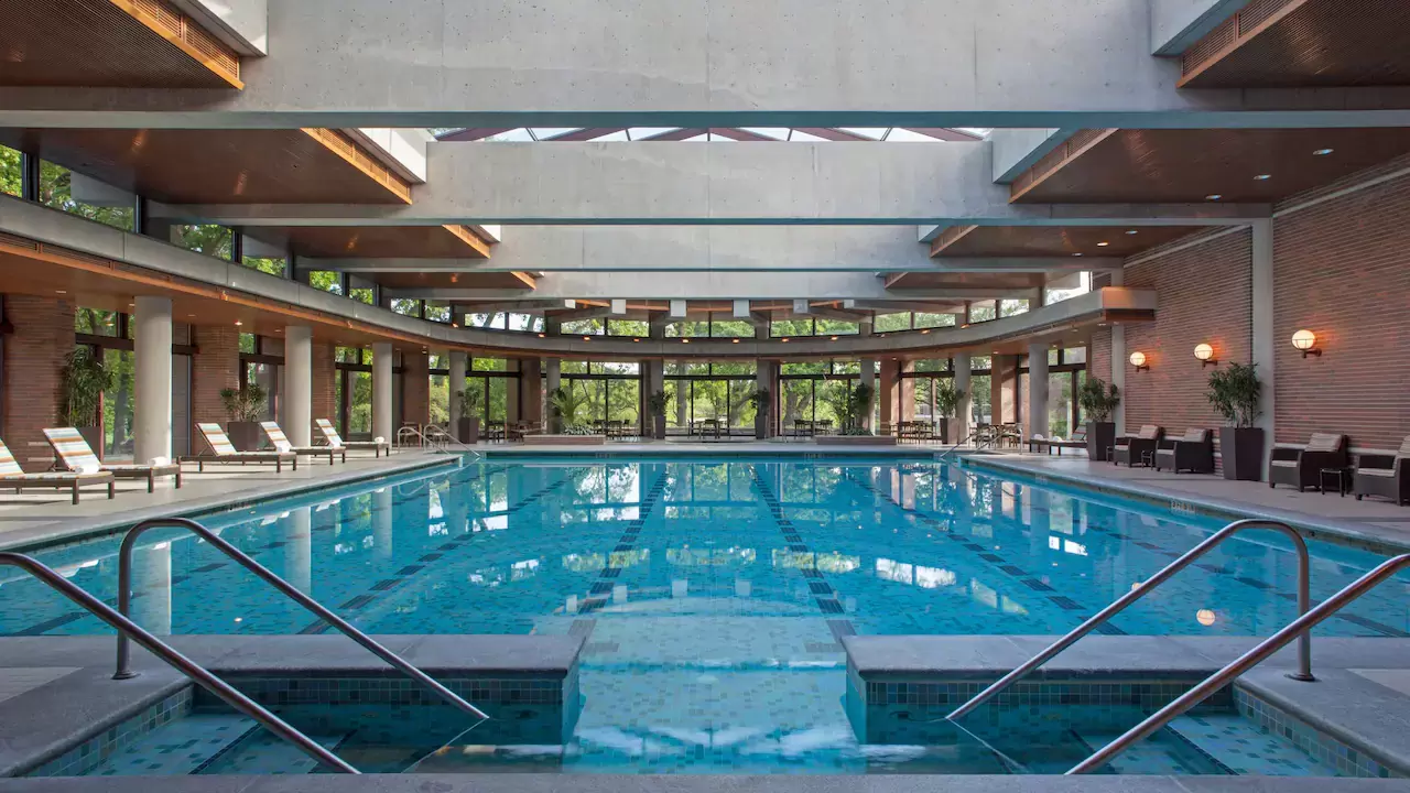 Hyatt Lodge Swimming Pool